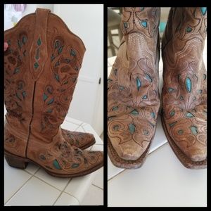 Corral boots size 7